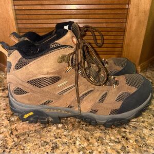 Merrell Men's Brown and Black Hiking Boots